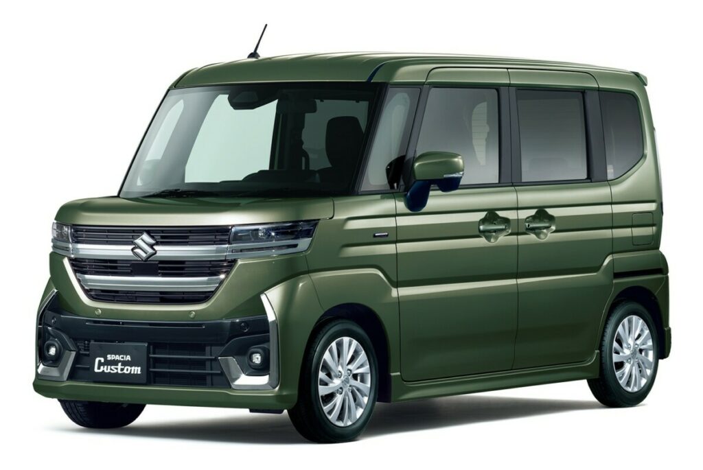 スペーシアカスタムのクールカーキパールメタリック