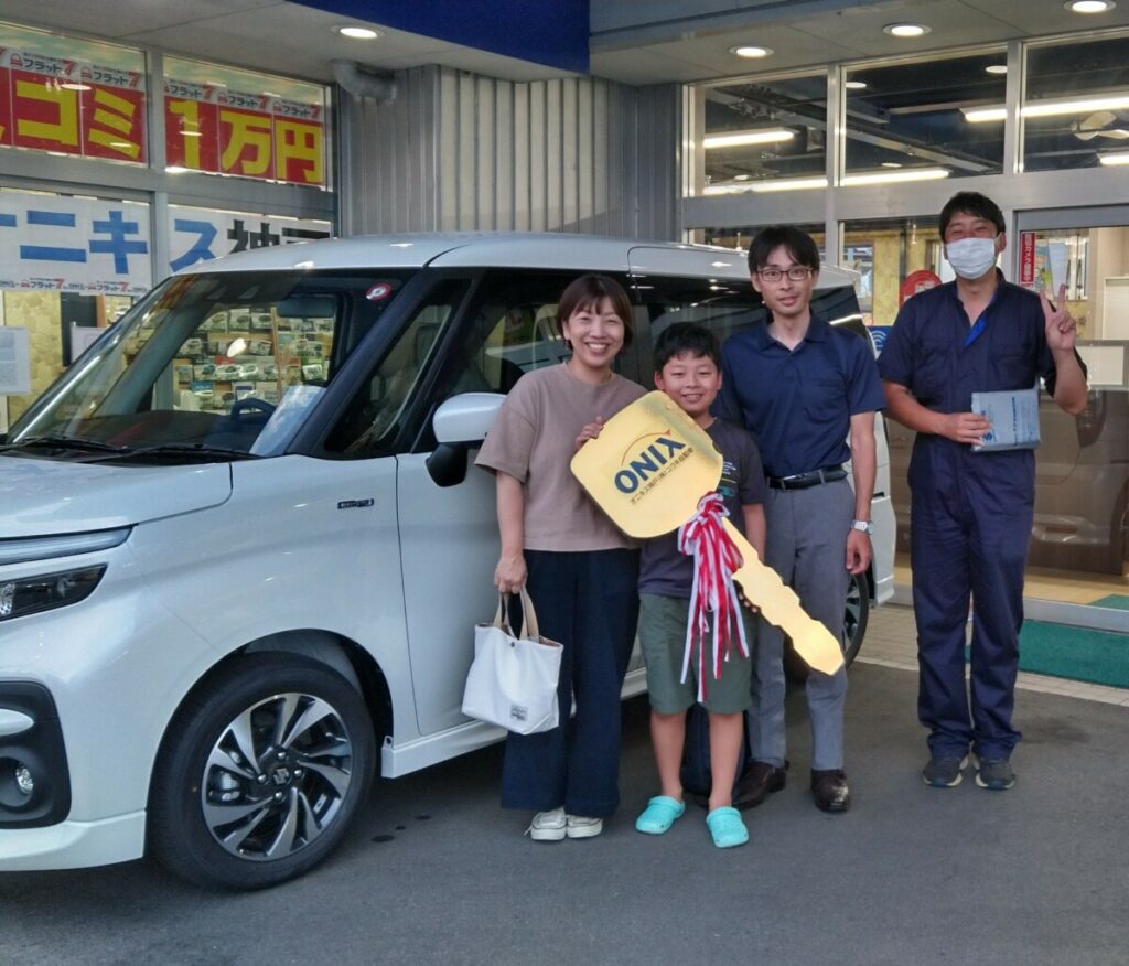 新車ソリオバンディッド（パールホワイト）の御納車写真