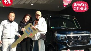 明石西店　N様、新車　N-BOXカスタムの納車写真です。