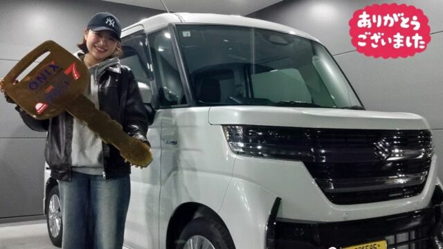 明石西店　Ｍ様　新車　スペーシアカスタムの納車のお写真です。