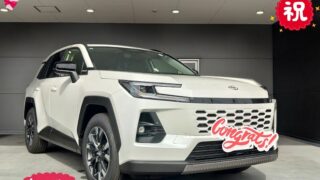 明石西店　Ｏ様　新車　ＲＡＶ4　の納車のお写真です。