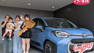 明石西店　Ｔ様　新車　シエンタの納車のお写真です。